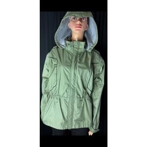 Ariat Green windbreaker zip pocketed hooded medium adjustable waist medium